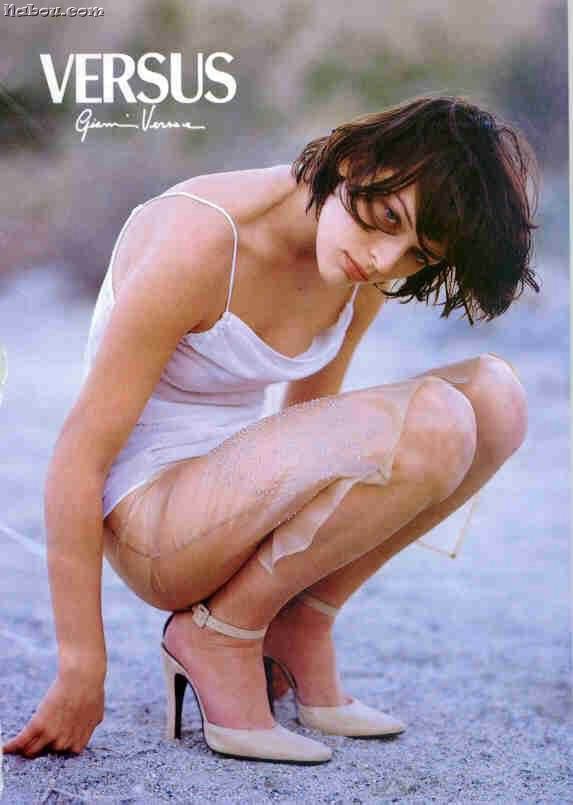 Milla Jovovich Photo