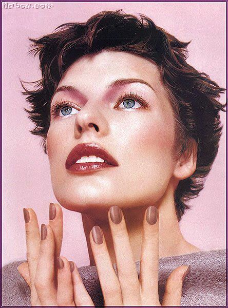 Milla Jovovich Photo