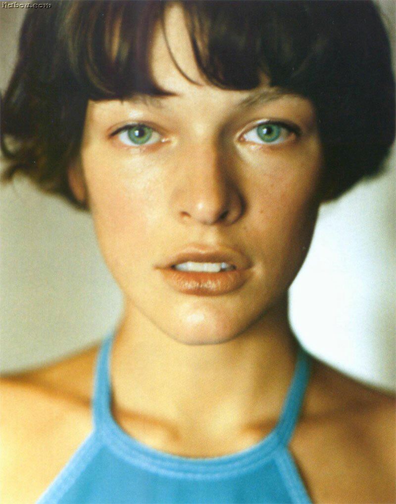 Milla Jovovich Photo