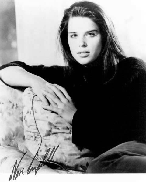 Neve Campbell Photo