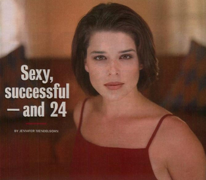 Neve Campbell Photo