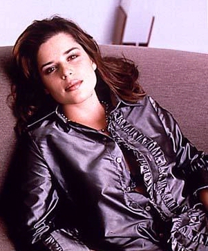 Neve Campbell Picture