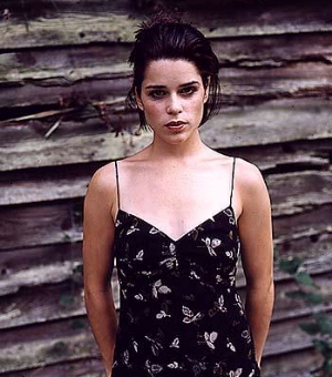 Neve Campbell Picture