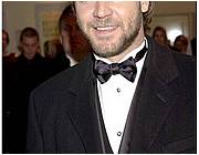 Russell Crowe Photos: click to view